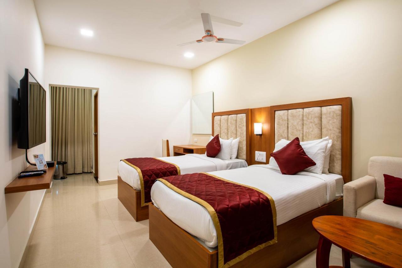 Hotel Bluemoon Tirunelveli Exterior photo